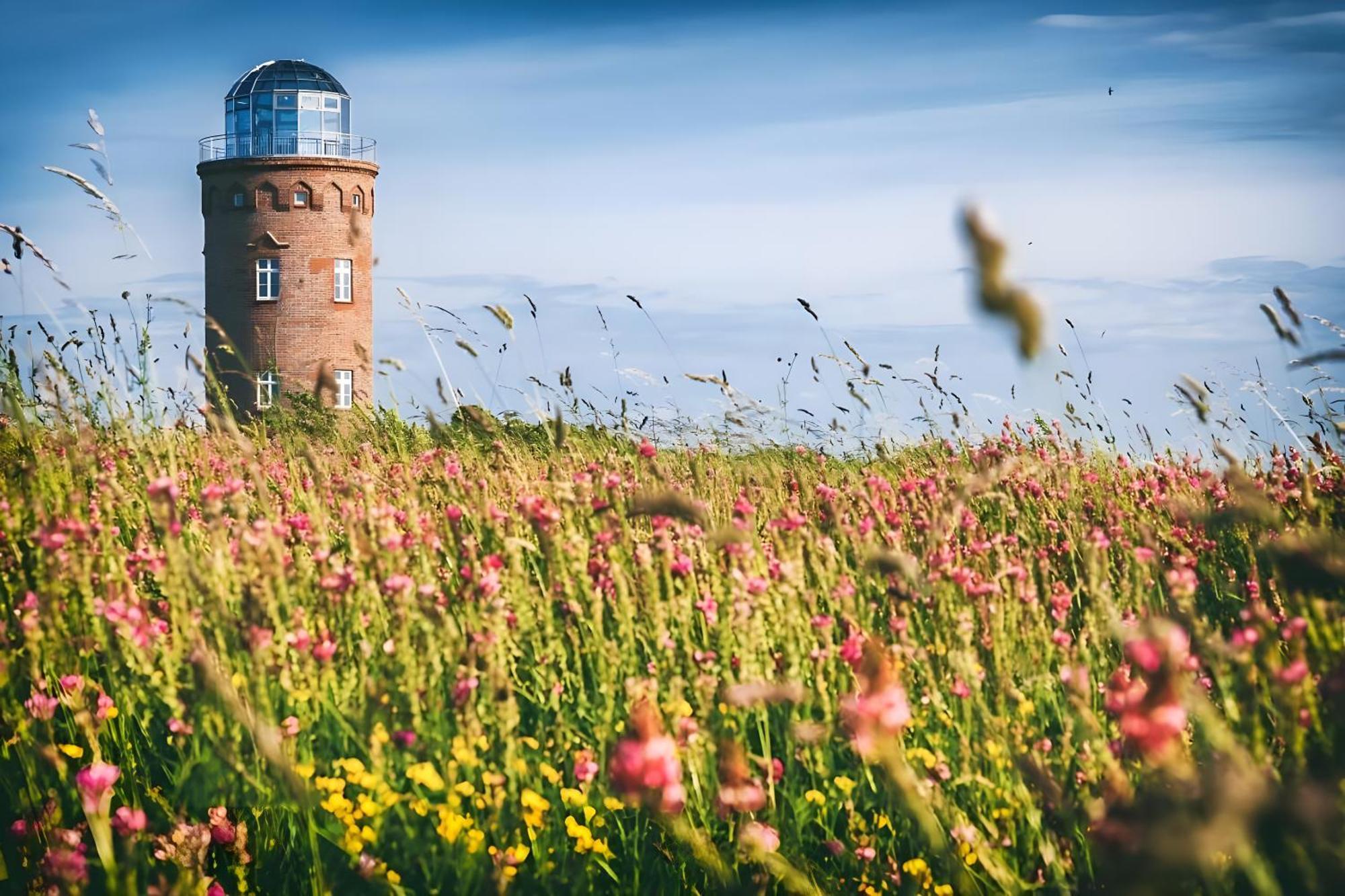 Hotel Ruegenschmiede Vis A Vis Hiddensee Schaprode Bagian luar foto